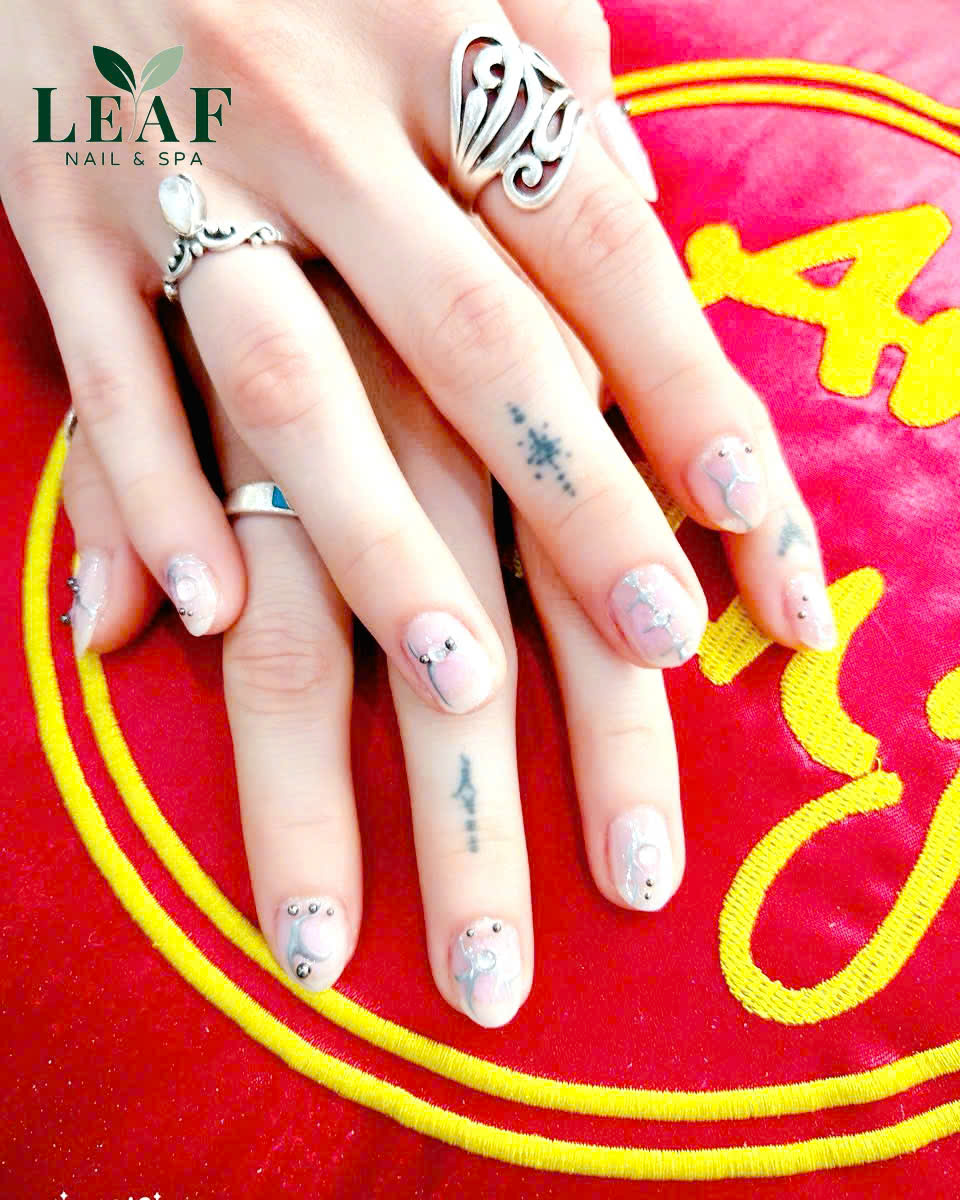 Leaf Nail & Spa